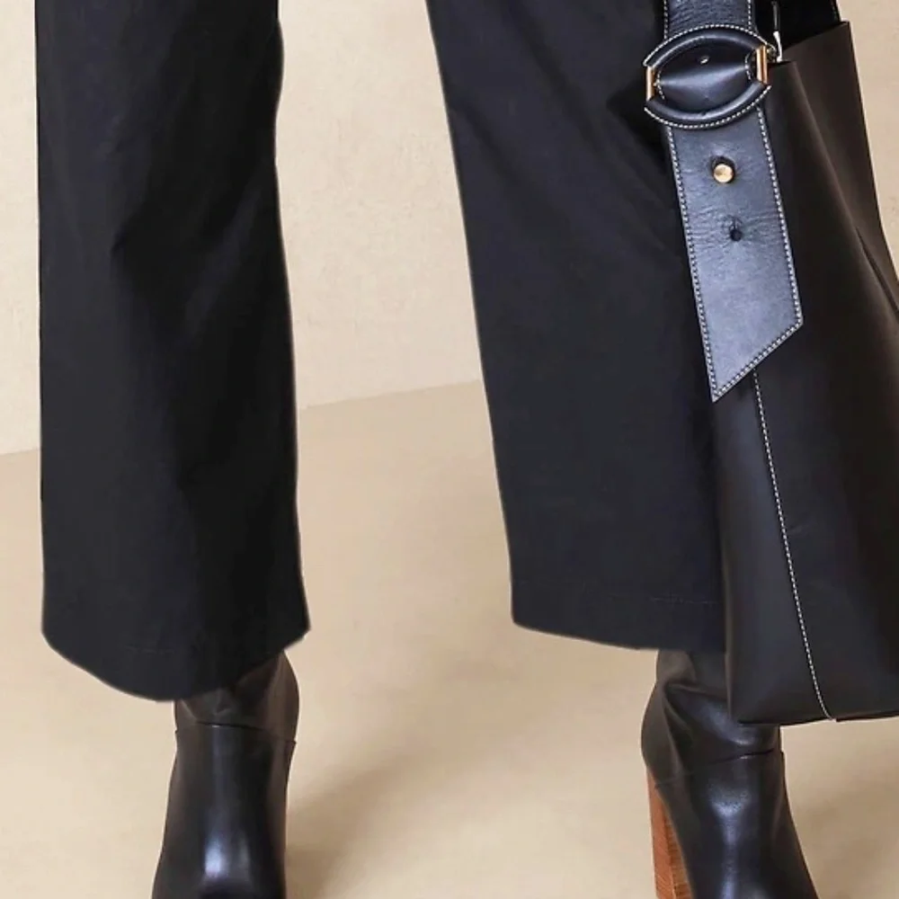 Lightweight Banana Republic Poplin Jumpsuit NWT - Picture 8 of 8